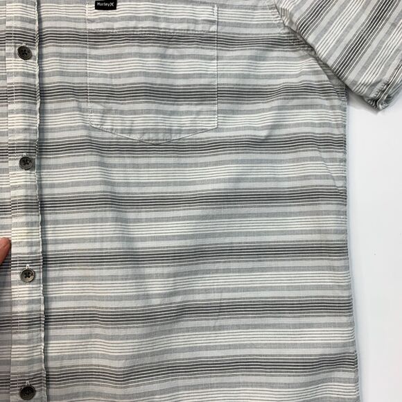 Hurley Shirt Mens L Large Grey Button Down Short Sleeve Striped Cotton Pocket - Picture 3 of 10